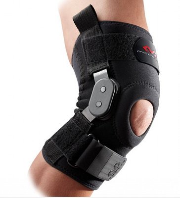 MCDAVID 429 KNEE WITH HINGES & CROSS STRAPS